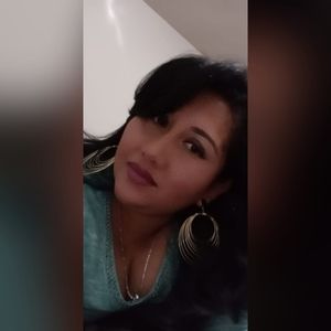 Meet your Posher, Vanessa